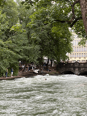 Englischer Garten Munich surf