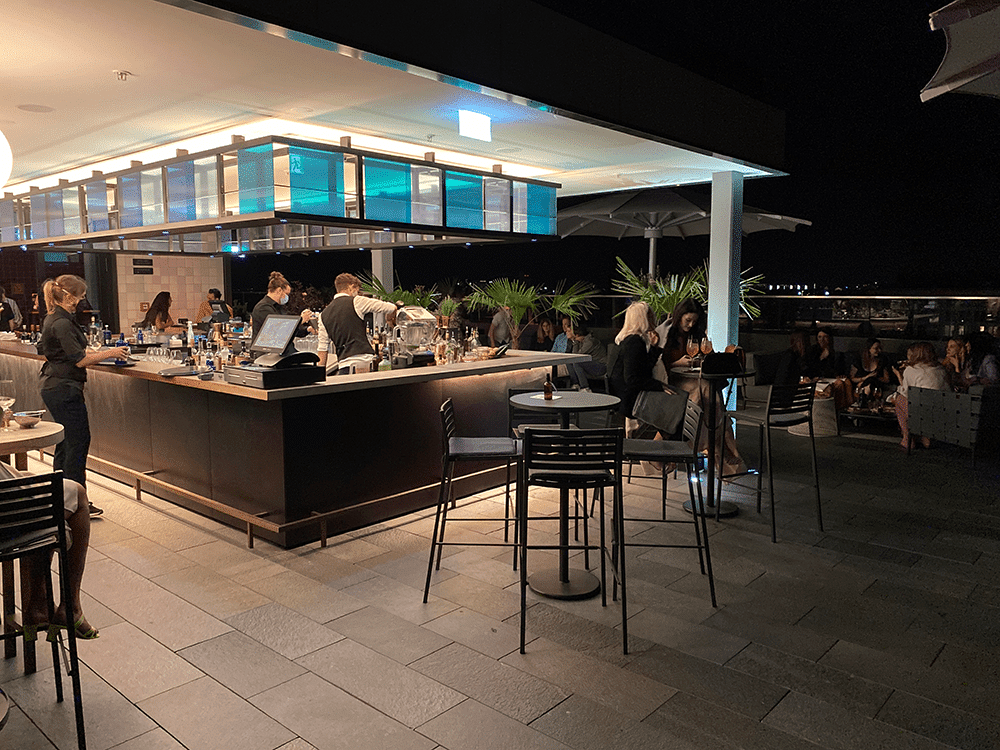 muniquo M’uniquo Rooftop Bar