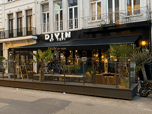 divin_facade Visiter Anvers