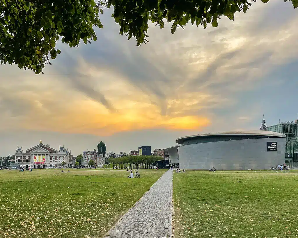 place des musées à Amsterdam