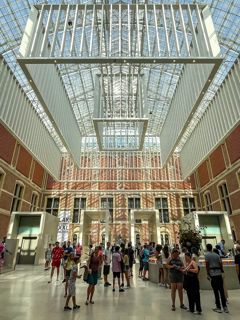 hall principal du Rijksmuseum d'Amsterdam