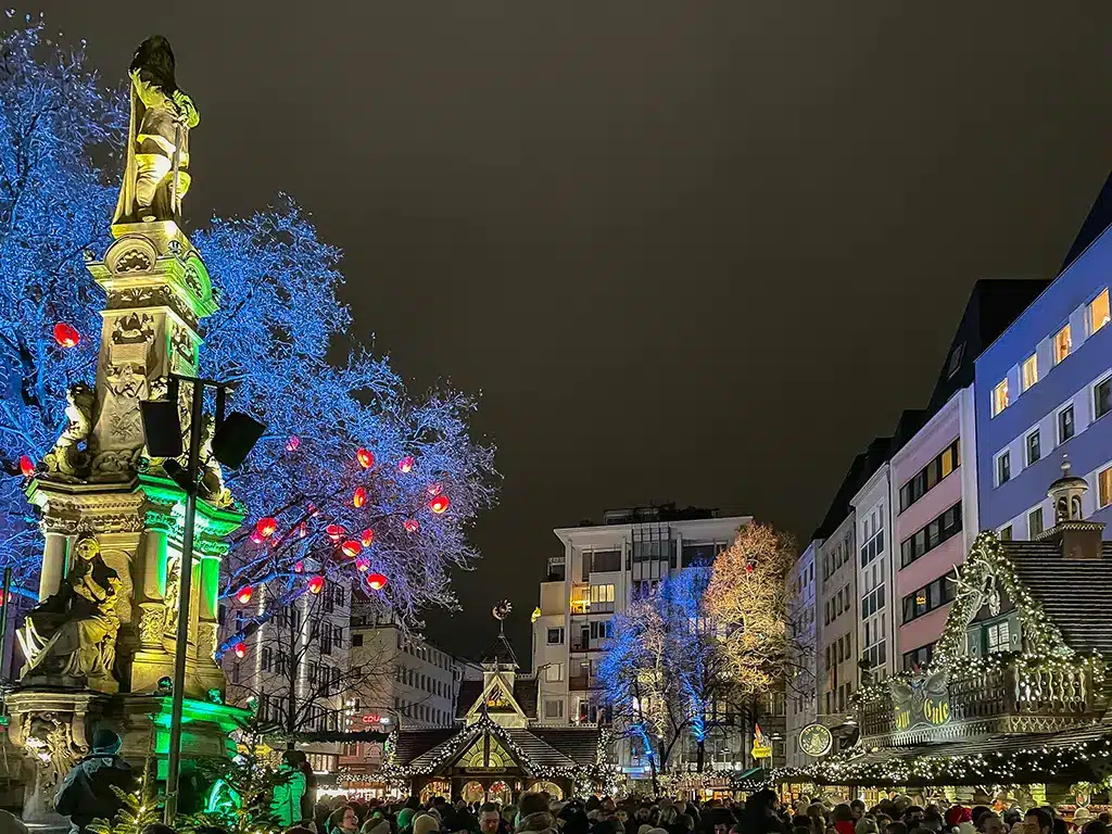 Marché de Noël de Cologne et ses illuminations