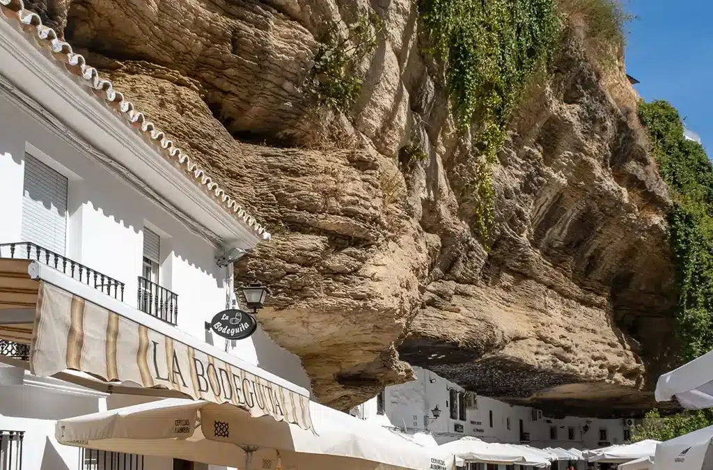 visiter setenil de las bodegas