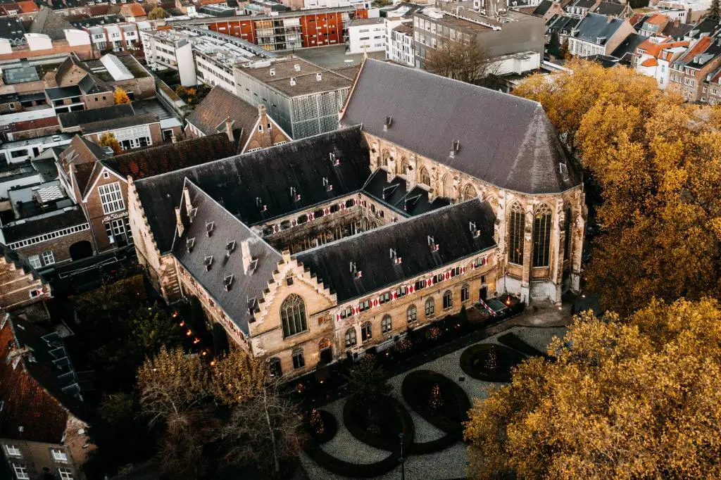 Où dormir à Maastricht ? Quartiers et hôtels préférés (2024)