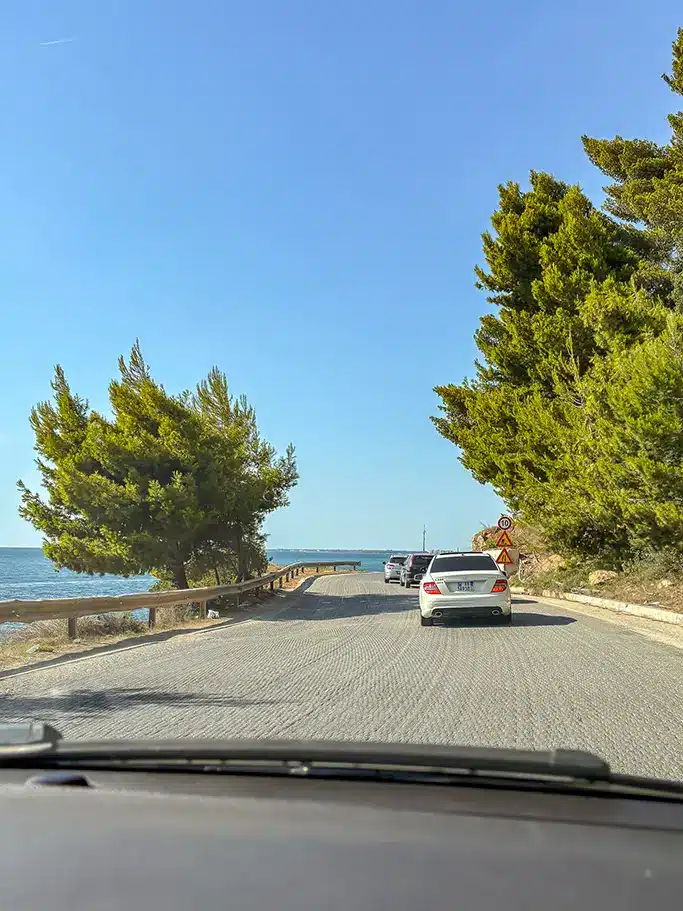 Location de voiture en Albanie : guide pratique 2024