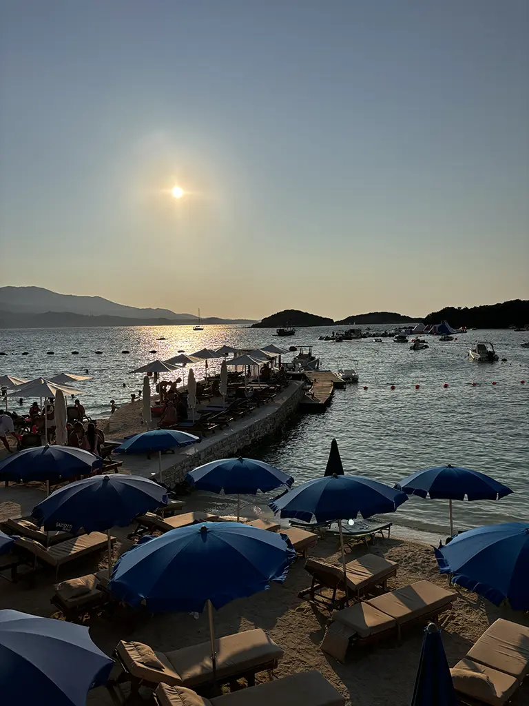 Que faire à Ksamil ? Ses plages, la ville et ses 4 îles