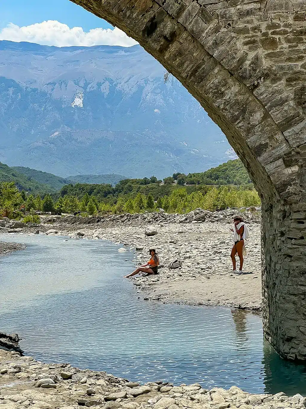 Que faire à Përmet et Benjë en Albanie : guide 2024