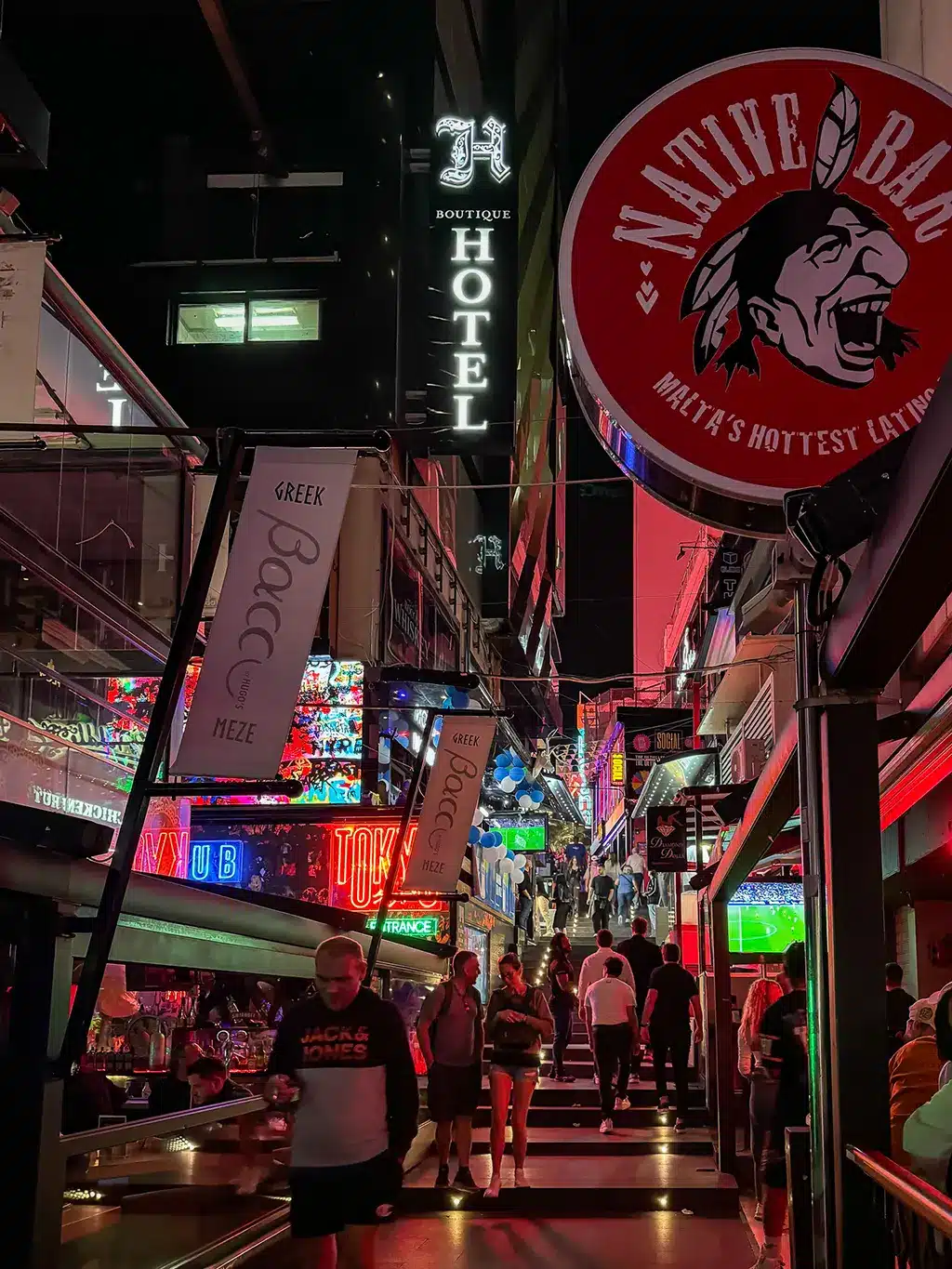 Vie nocturne à Saint Julians