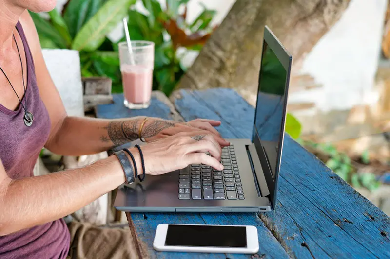 5 villes méconnues mais idéales pour les digital nomads (et pourquoi s’y installer)