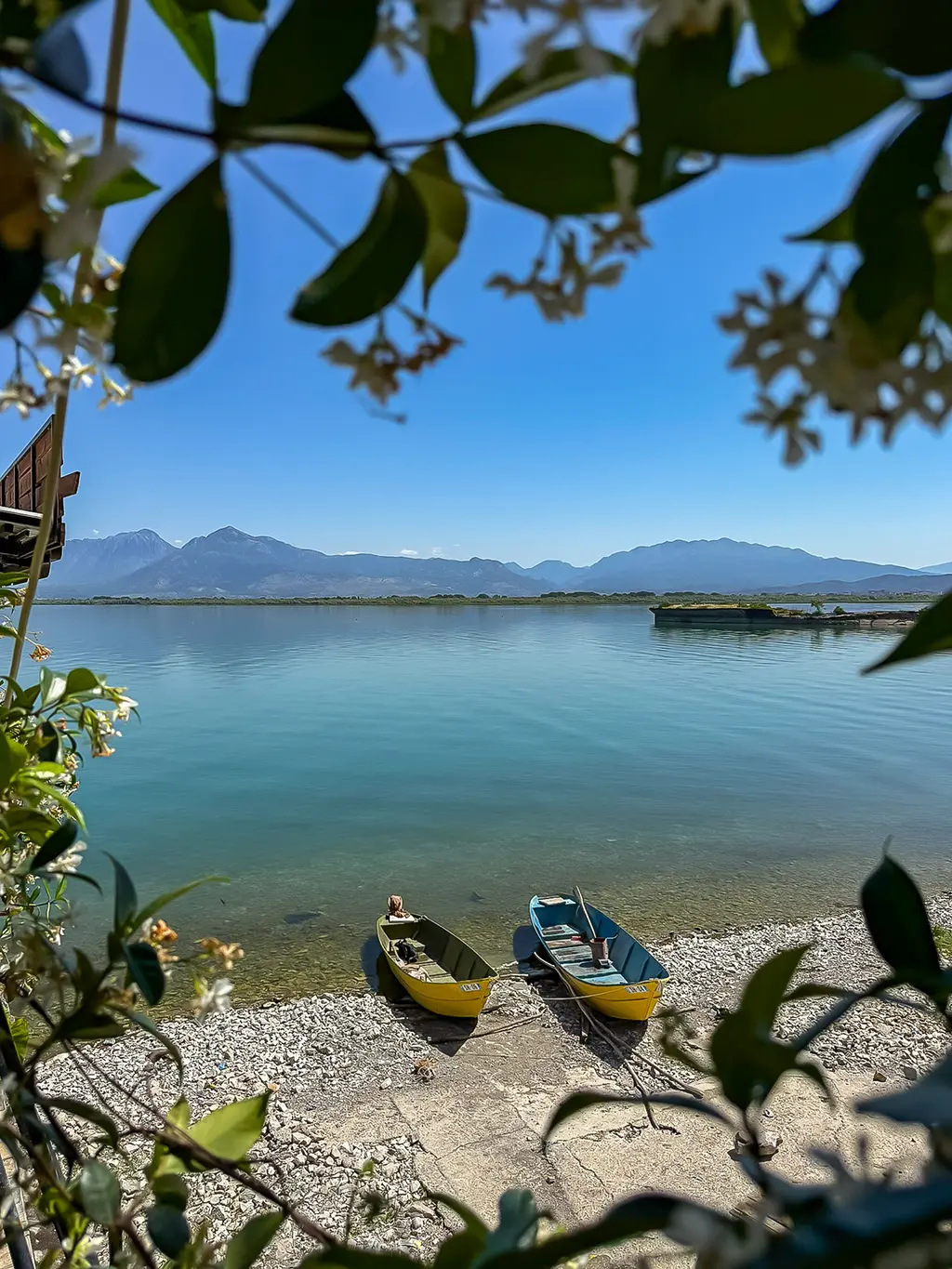 vue sur des kayak à shiroke