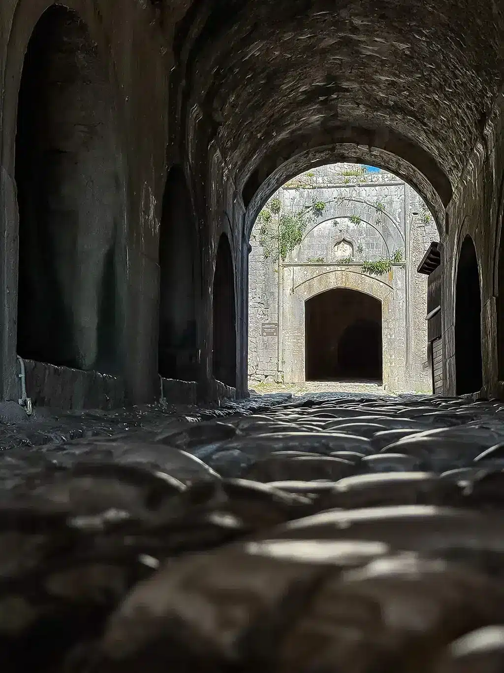 attraction incontournable à Shkoder: le château de Rozafa