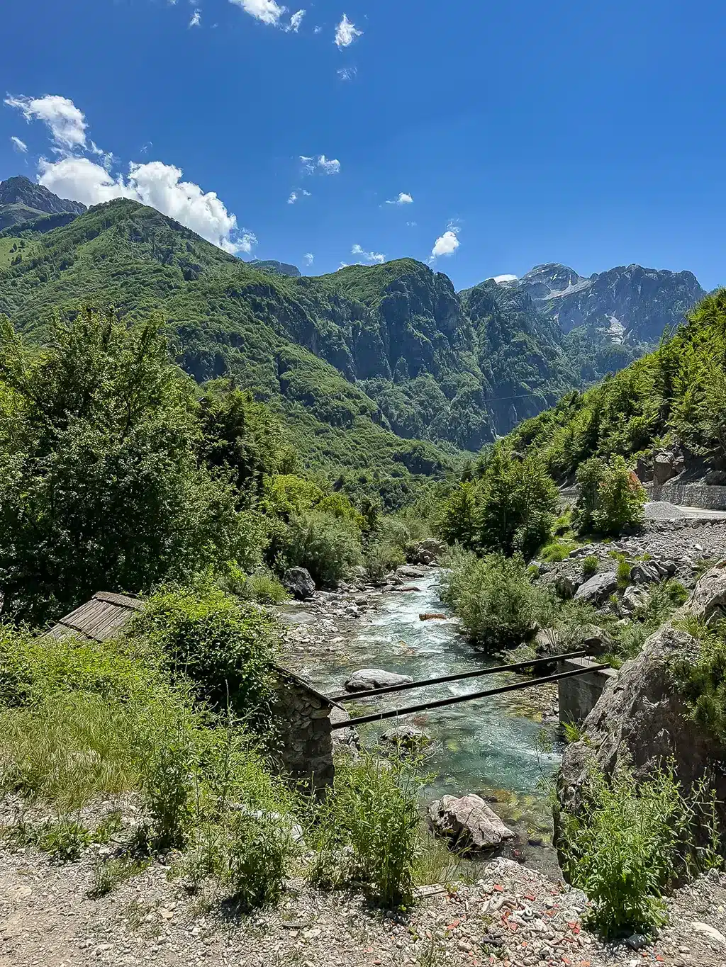 vue sur les montagnes albanaises