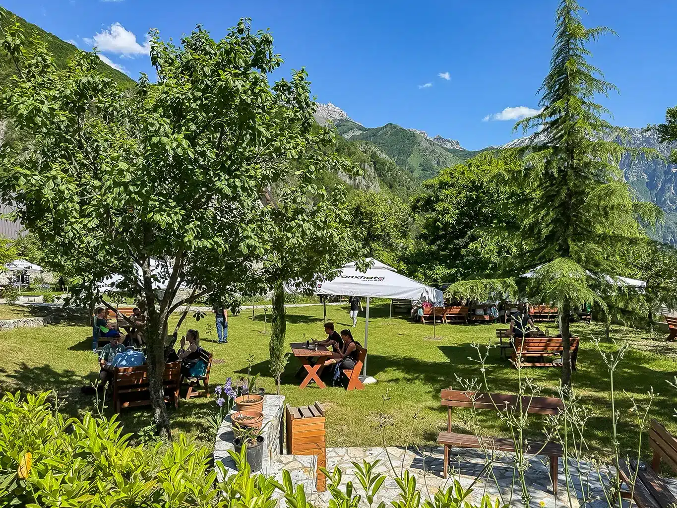 restaurant traditionnel albanais
