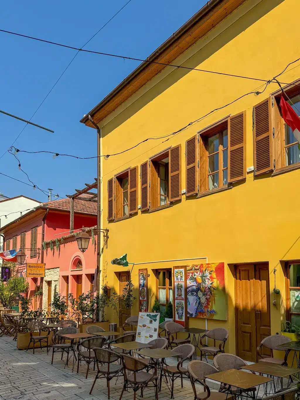 ruelles typiques de Vloré