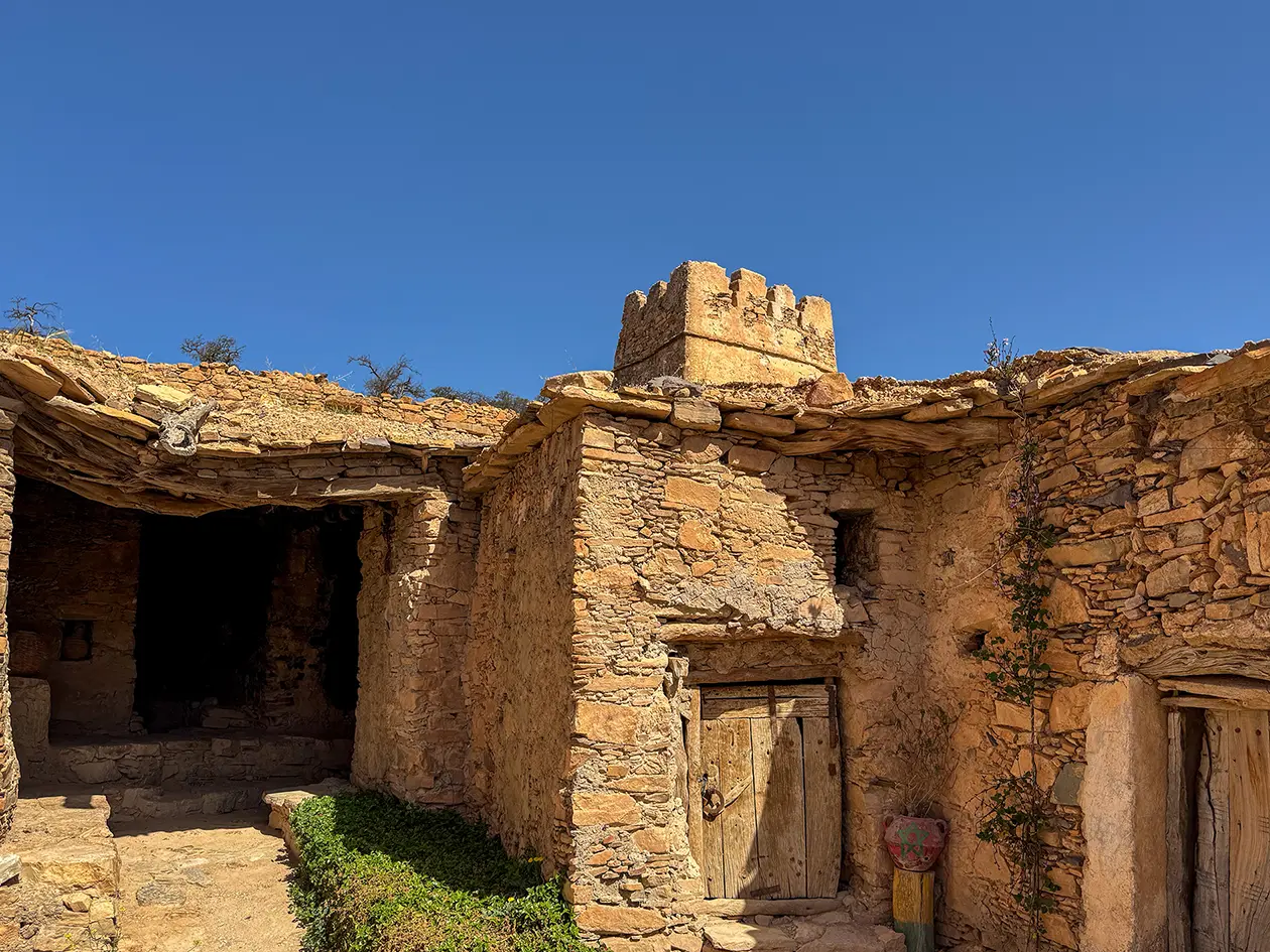 Visiter les greniers d’Agadir Inoumar (Maroc) : nos conseils