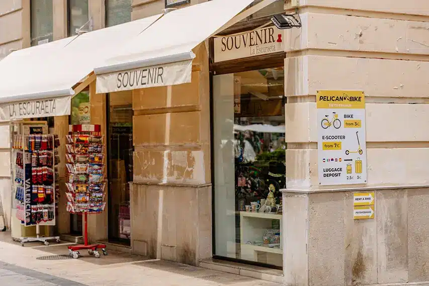 souvenirs