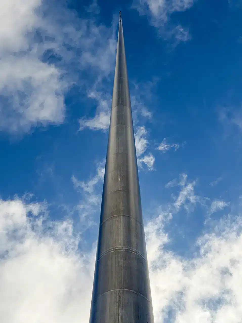 The Spire sur O’Connell Street à Dublin