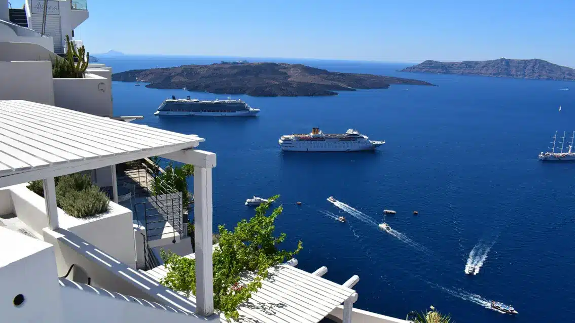 Barcelone, Rome, îles grecques... Quel itinéraire choisir pour une croisière en Méditerranée ?