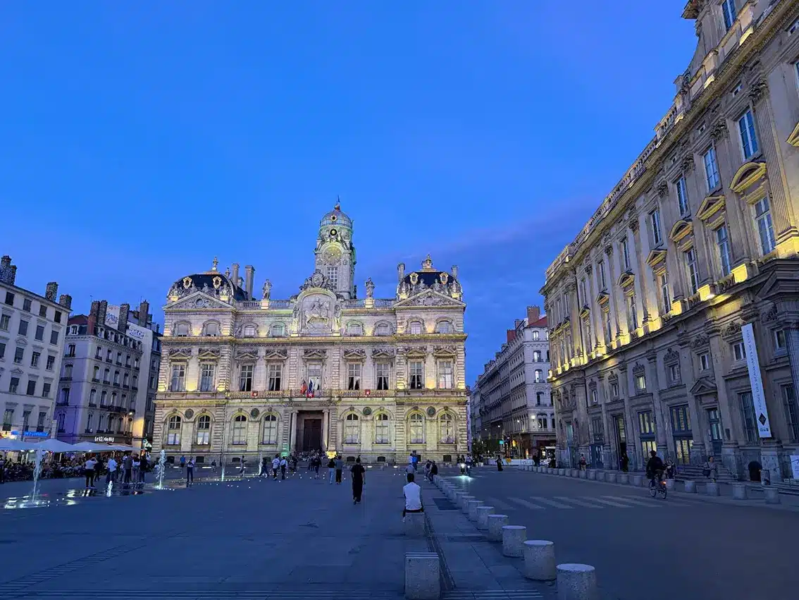 Rejoindre Lyon depuis Genève : toutes les possibilités