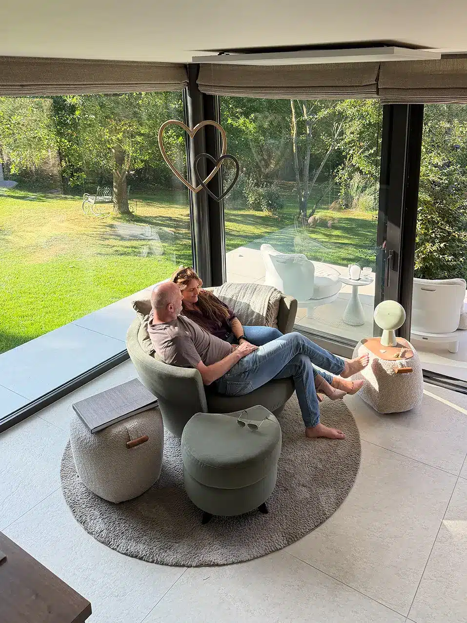 Les Fées Miroir : un logement insolite à Ohey testé en amoureux