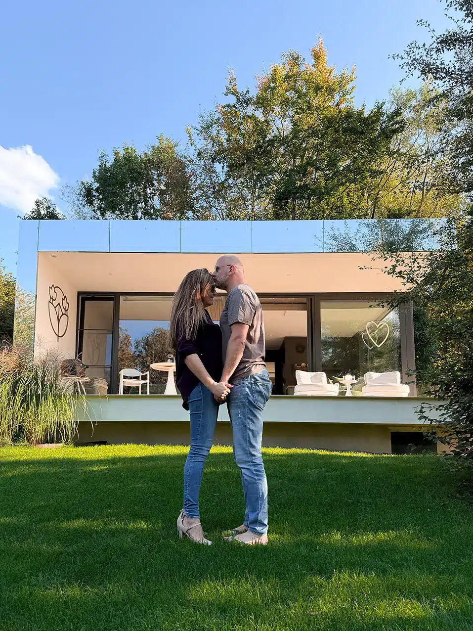 Les Fées Miroir : un logement insolite à Ohey testé en amoureux