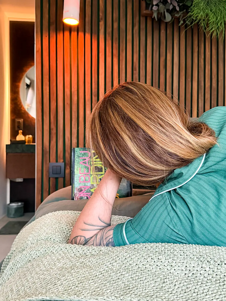 Les Fées Miroir : un logement insolite à Ohey testé en amoureux